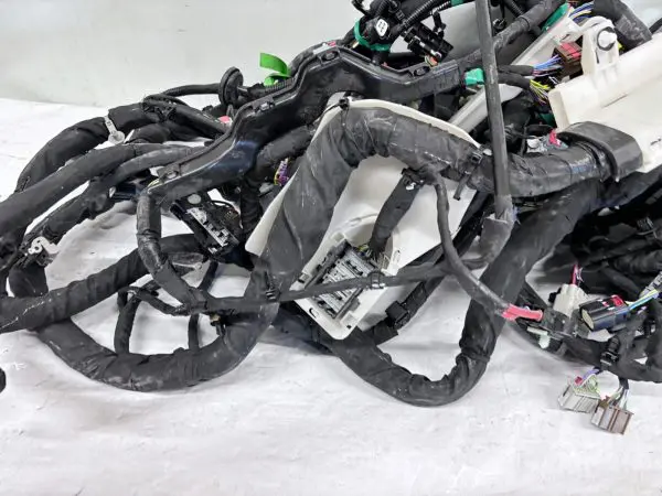 OEM 2020 CHEVY EQUINOX 2.0L 4 CYL MAIN WIRE HARNESS 84780793 - Image 14