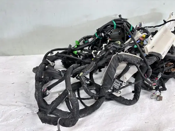 OEM 2020 CHEVY EQUINOX 2.0L 4 CYL MAIN WIRE HARNESS 84780793 - Image 17