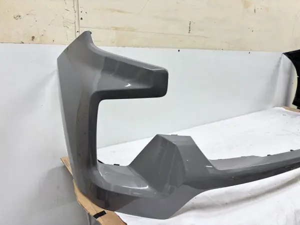 🎈🎈 OEM 2022 2023 2024 CHEVY SILVERADO 1500 FRONT UPPER BUMPER 84869623 - Image 2