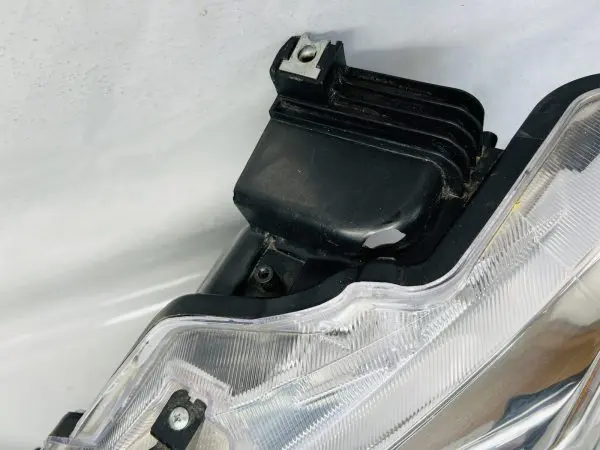ALL TABS  2009 2010 2011 2012 2013 2014 NISSAN MAXIMA FRONT LEFT HEADLIGHT - Image 9