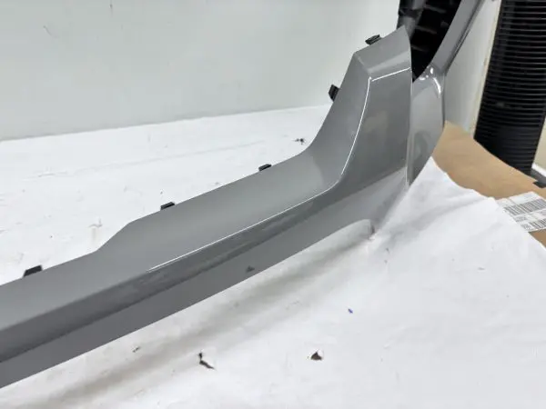 🎈🎈 OEM 2022 2023 2024 CHEVY SILVERADO 1500 FRONT UPPER BUMPER 84869623 - Image 9
