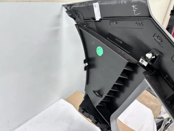 🎈🎈 OEM 2022 2023 2024 CHEVY SILVERADO 1500 FRONT UPPER BUMPER 84869623 - Image 13