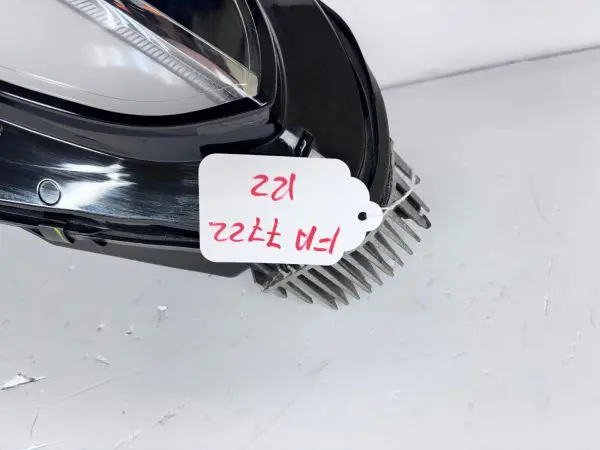 ALL TABS  2017 2018 2019 2020 2021 TESLA MODEL 3 Y LED FRONT RIGHT OEM HEADLIGHT - Image 11