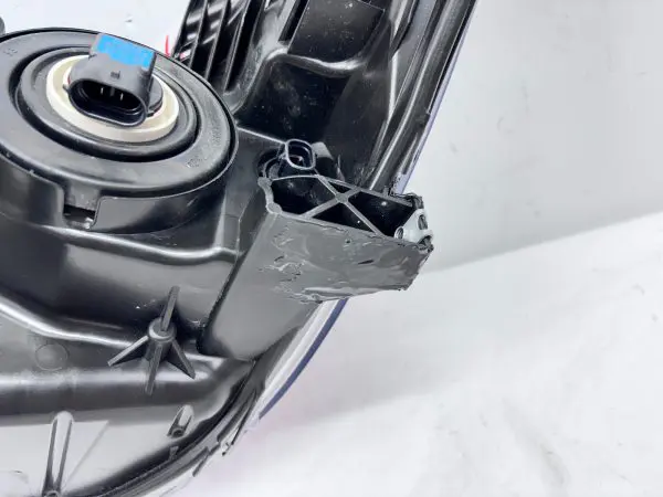 NICE 2015 2016 2017 TOYOTA CAMRY HALOGEN FRONT RIGHT OEM HEADLIGHT - Image 16