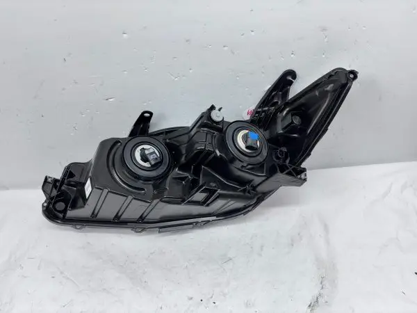 NICE 2015 2016 2017 TOYOTA CAMRY HALOGEN FRONT RIGHT OEM HEADLIGHT - Image 17