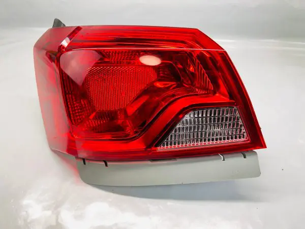 14 2015 2016 2017 2018 2019 2020 CHEVY IMPALA REAR LEFT OEM TAIL LIGHT 23405238 - Image 2