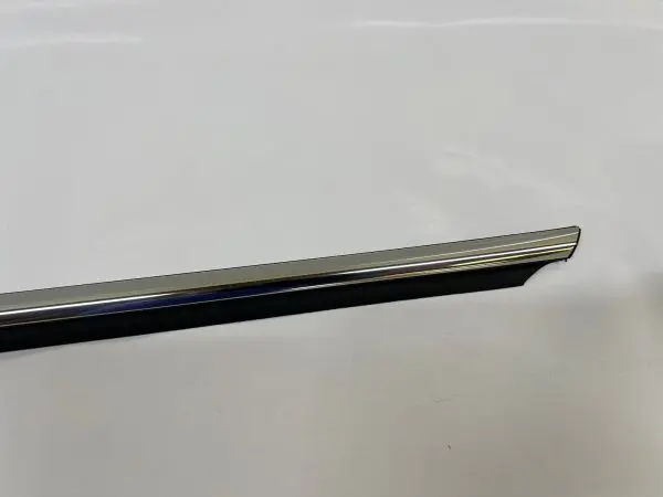 75730-06110  2012 2013 2014 toyota camry rear right door belt molding oem - Image 2