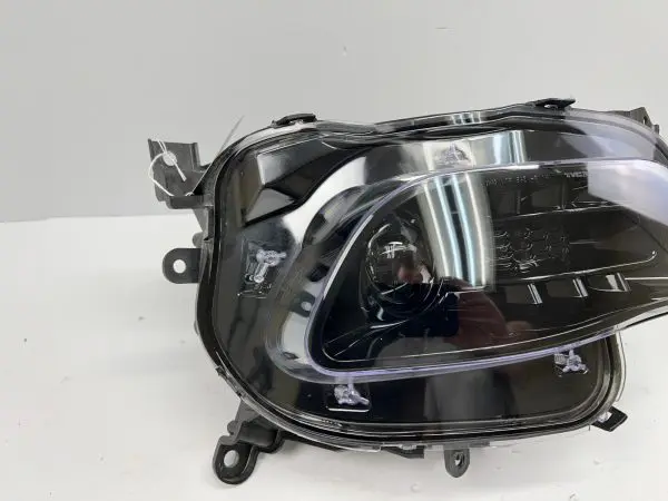mint 2014 2015 2016 2017 2018 jeep cherokee halogen front right capa headlight - Image 5