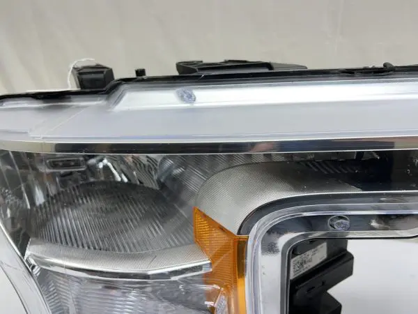 KL3413005AA 2018 2019 2020 FORD F150 HALOGEN FRONT RIGHT OEM HEADLIGHT - Image 3