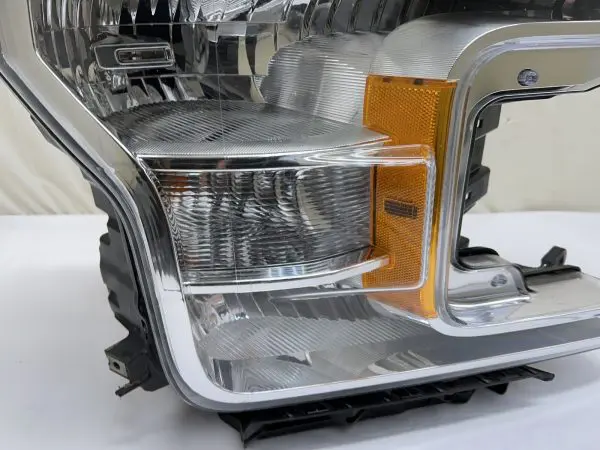 KL3413005AA 2018 2019 2020 FORD F150 HALOGEN FRONT RIGHT OEM HEADLIGHT - Image 5