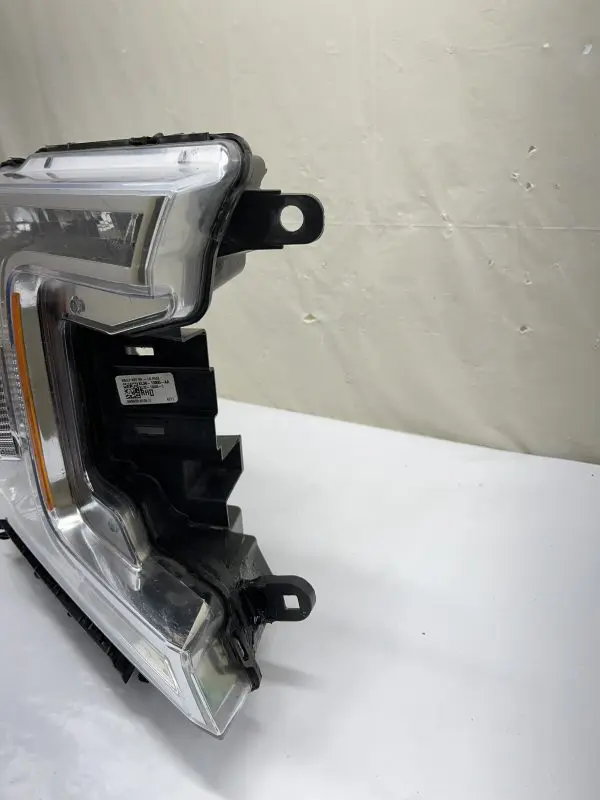 KL3413005AA 2018 2019 2020 FORD F150 HALOGEN FRONT RIGHT OEM HEADLIGHT - Image 10