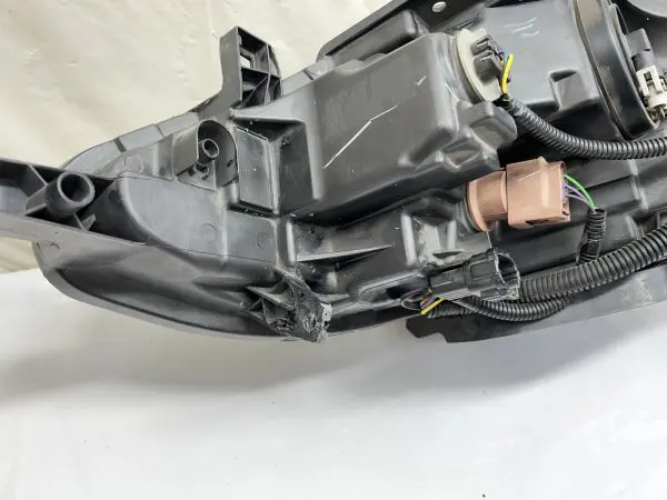 2016 2017 2018 2019 NISSAN SENTRA HALOGEN FRONT RIGHT OEM HEADLIGHT - Image 16