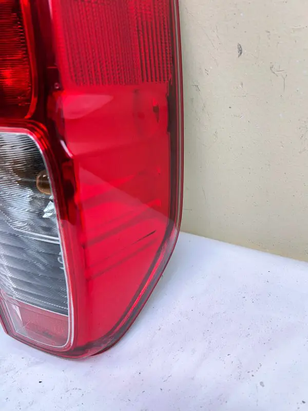🎈2014 2015 2016 2017 2018 2019 2020 2021 NISSAN FRONTIER RIGHT OEM TAIL LIGHT - Image 8
