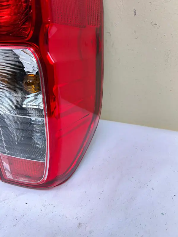 🎈2014 2015 2016 2017 2018 2019 2020 2021 NISSAN FRONTIER RIGHT OEM TAIL LIGHT - Image 9