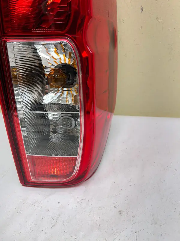 🎈2014 2015 2016 2017 2018 2019 2020 2021 NISSAN FRONTIER RIGHT OEM TAIL LIGHT - Image 10