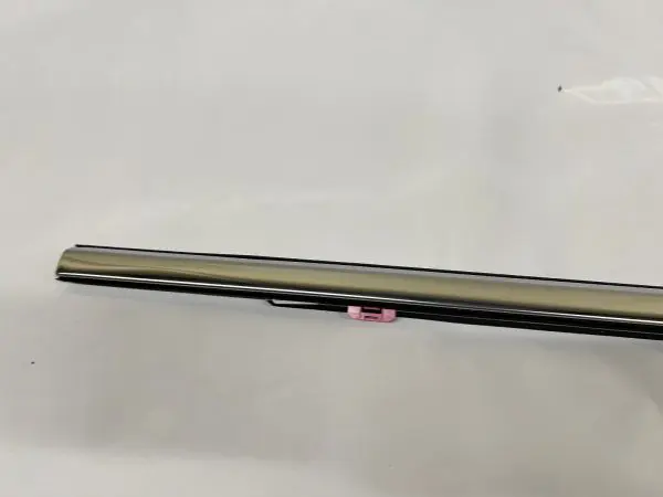 84842450  2019 2020 2021 2022 2023 gmc sierra rear left door belt molding oem - Image 6