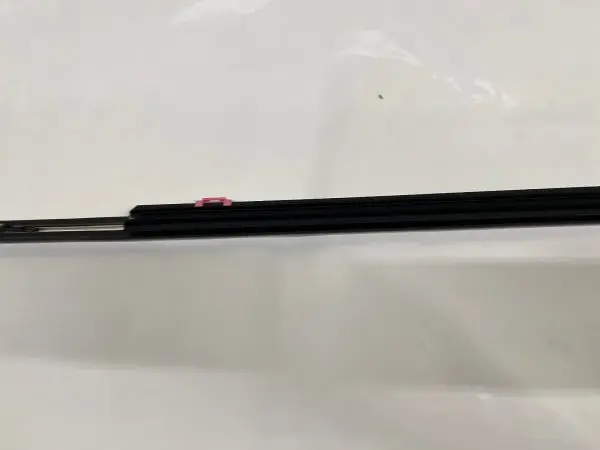 84842450  2019 2020 2021 2022 2023 gmc sierra rear left door belt molding oem - Image 9