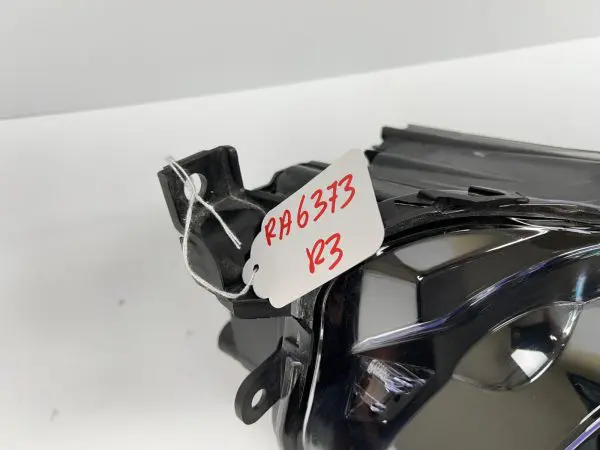 mint 2014 2015 2016 2017 2018 jeep cherokee halogen front right capa headlight - Image 10