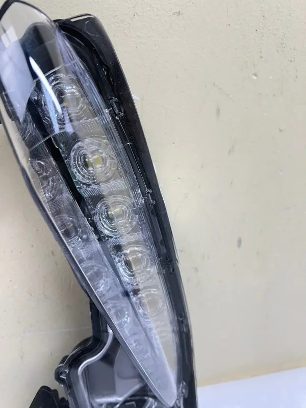 NICE ALL TABS 2017 2018 2019 TOYOTA COROLLA LED FRONT LEFT OEM FOG LIGHT - Image 11