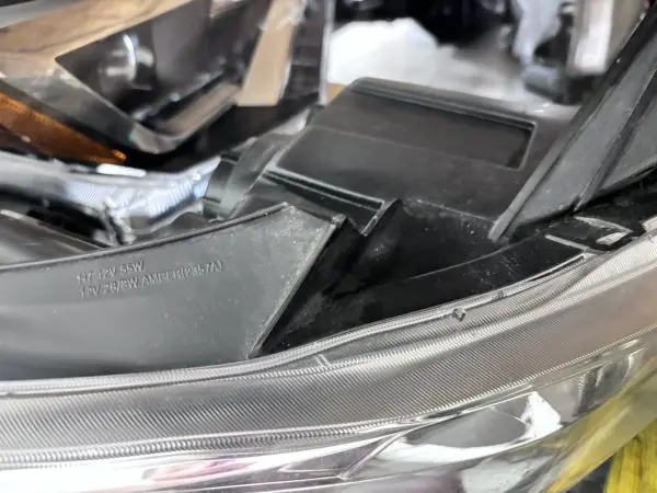 92102-3Q 2011 2012 2013 2014 HYUNDAI SONATA HALOGEN FRONT RIGHT OEM HEADLIGHT - Image 14