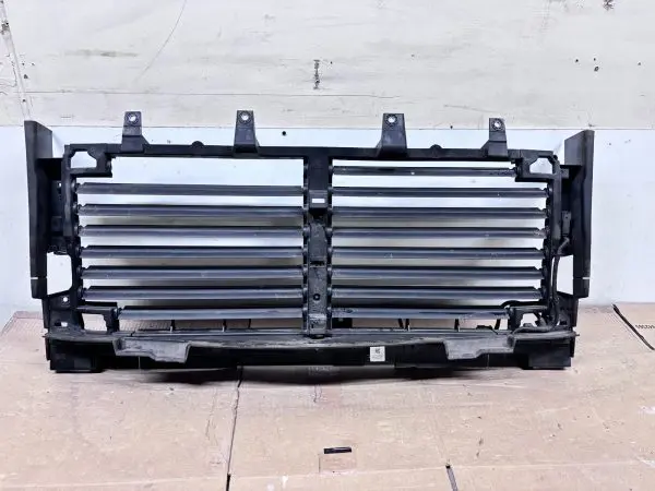 2019 2020 2021 2022 2023 CHEVY SILVERADO 1500 OEM RADIATOR SHUTTER 84652495