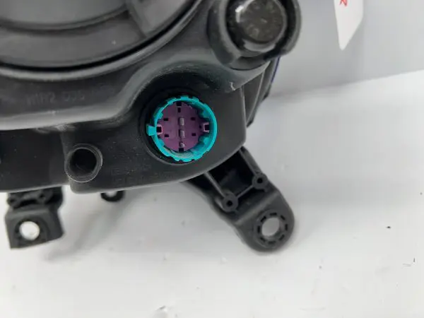 mint 2014 2015 2016 2017 2018 jeep cherokee halogen front right capa headlight - Image 13