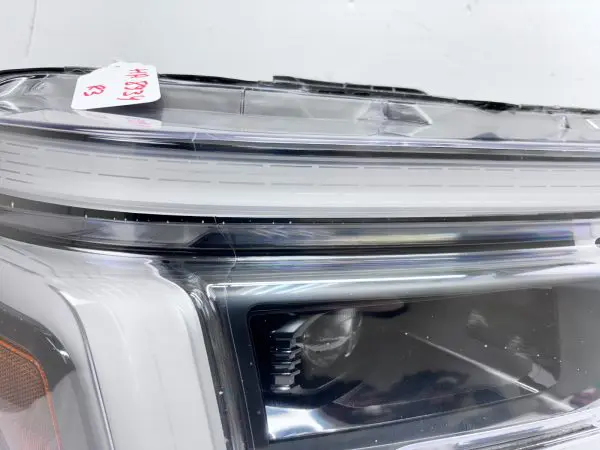 2024 2025 FORD F150 RAPTOR LED FRONT RIGHT OEM HEADLIGHT DAMAGED - Image 6