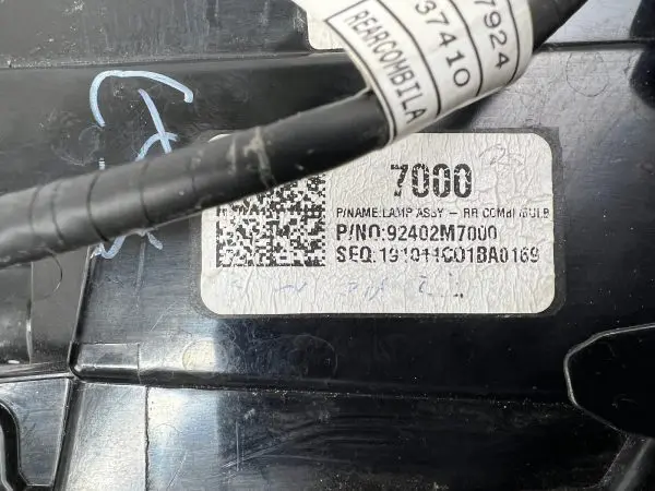 92402m7000 2019 2020 2021 2022 kia forte halogen rear right oem tail light - Image 13