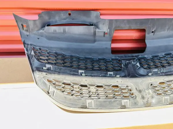 2011 2012 2013 2014 2015 2016 2017-2020 DODGE JOURNEY FRONT OEM GENUINE GRILLE - Image 10