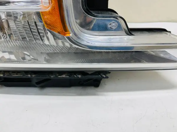 KL3413005AA  2018 2019 2020 FORD F150 HALOGEN FRONT LEFT OEM HEADLIGHT - Image 3