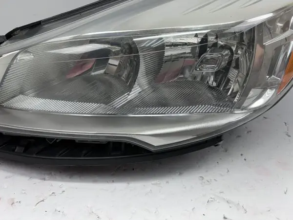 2013 2014 2015 2016 ford escape halogen front left oem headlight - Image 10