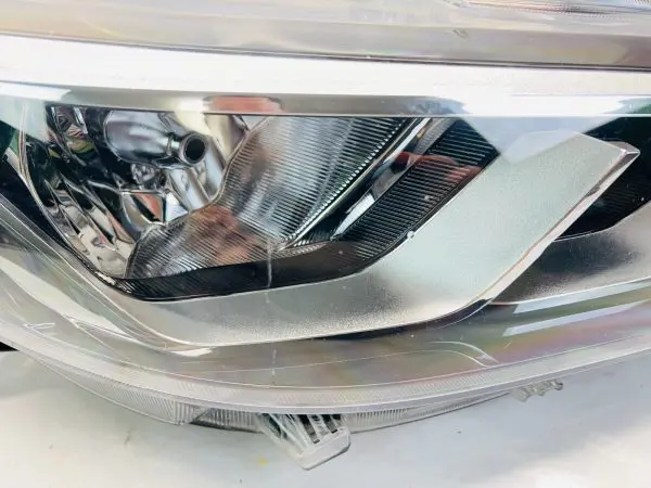 260106LB0A  2020 2021 2022 NISSAN SENTRA HALOGEN FRONT RIGHT OEM HEADLIGHT - Image 4