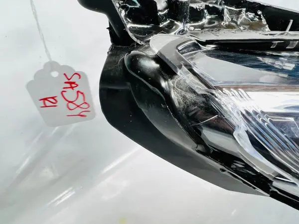 260106LB0A  2020 2021 2022 NISSAN SENTRA HALOGEN FRONT RIGHT OEM HEADLIGHT - Image 9