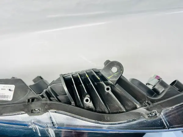 260106LB0A  2020 2021 2022 NISSAN SENTRA HALOGEN FRONT RIGHT OEM HEADLIGHT - Image 11