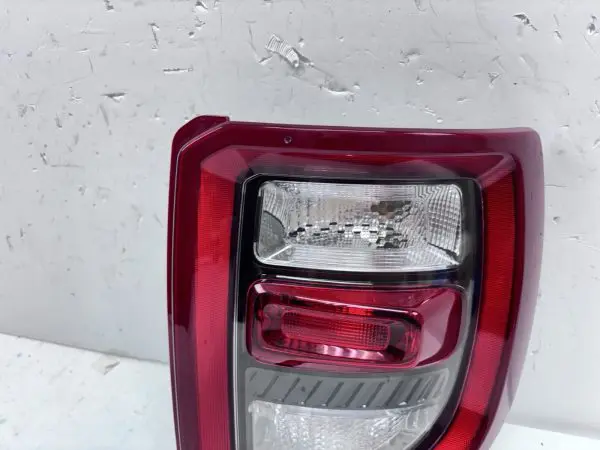 M1PB13404AF  2021 2022 2023 2024 FORD BRONCO SPORT LED REAR RIGHT OEM TAIL LIGHT - Image 4