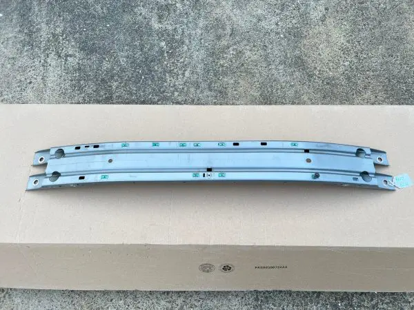 2019 2020 2021 2022 2023  Cadillac XT5 Front Oem  Reinforcement Impact Bar