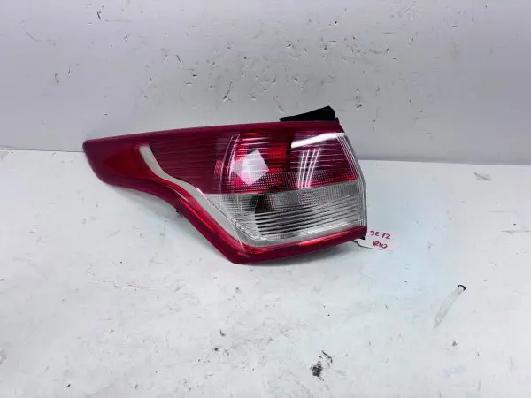 CJ5Z13405E  2013 2014 2015 2016 FORD ESCAPE LED REAR LEFT OUTER OEM TAIL LIGHT
