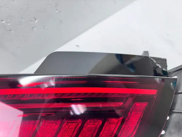 2019 2020 2021 2022 CADILLAC CT6 LED REAR LEFT OEM TAIL LIGHT - Image 4