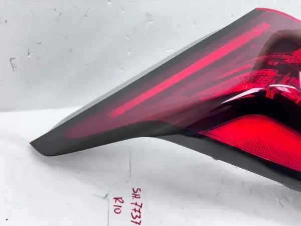 2019 2020 2021 2022 CADILLAC CT6 LED REAR LEFT OEM TAIL LIGHT - Image 8