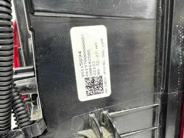 2019-2022 2023 2024 chevy silverado 1500 led  rear right oem tail light 85115894 - Image 13