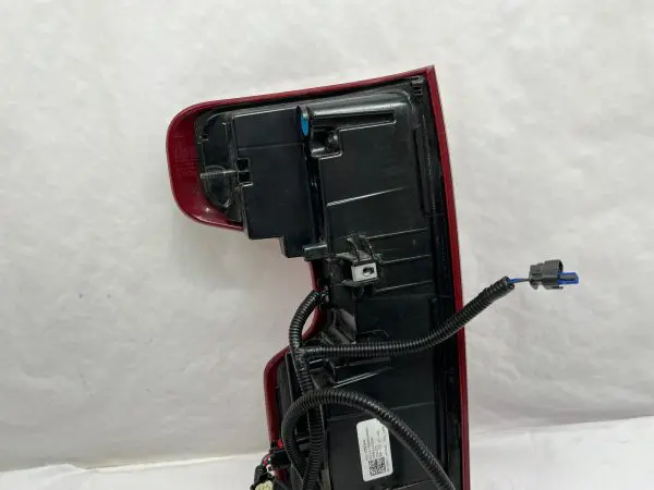 2019-2022 2023 2024 chevy silverado 1500 led  rear right oem tail light 85115894 - Image 15