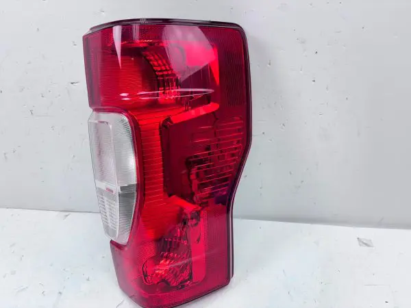 2020 2021 2022 FORD F250 F350 F450 HALOGEN REAR RIGHT OEM TAIL LIGHT - Image 3