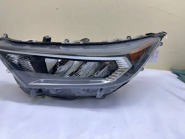 2019 2020 2021 TOYOTA RAV4 LED FRONT LEFT OEM HEADLIGHT - Image 2