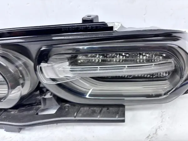 2019 2020 2021 2022 2023 2024 CHEVY CAMARO SMOKED LED REAR RIGHT OEM TAIL LIGHT - Image 9