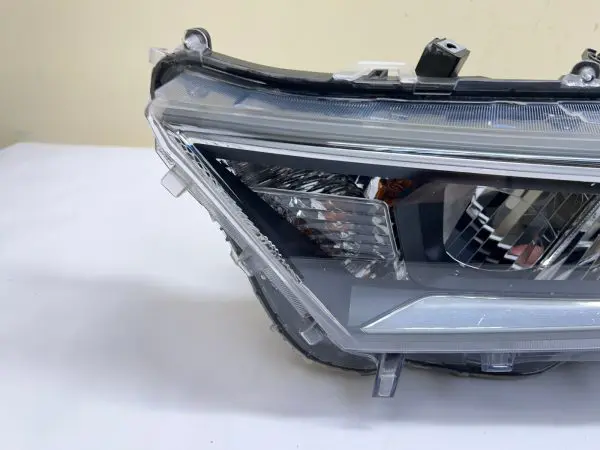 2019 2020 2021 TOYOTA RAV4 LED FRONT LEFT OEM HEADLIGHT - Image 7