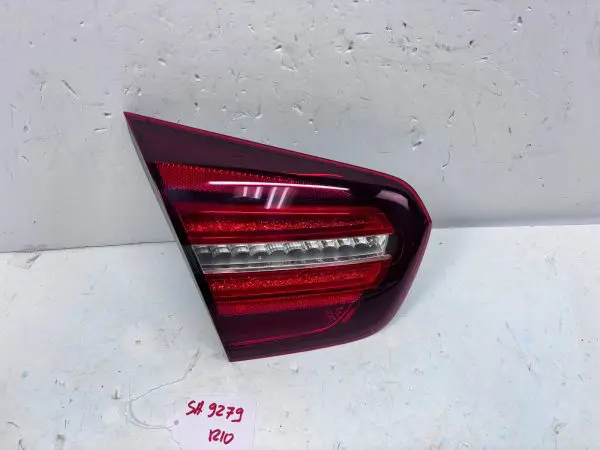 2015 2016 2017-2020 MERCEDES GLA CLASS GLA250 GLA45 LEFT INNER OEM TAIL LIGHT