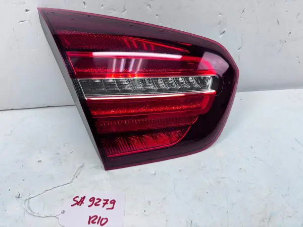 2015 2016 2017-2020 MERCEDES GLA CLASS GLA250 GLA45 LEFT INNER OEM TAIL LIGHT - Image 9