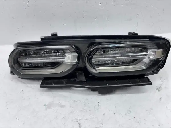 2019 2020 2021 2022 2023 2024 CHEVY CAMARO SMOKED LED REAR LEFT OEM TAIL LIGHT - Image 2