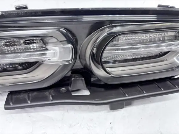 2019 2020 2021 2022 2023 2024 CHEVY CAMARO SMOKED LED REAR LEFT OEM TAIL LIGHT - Image 6