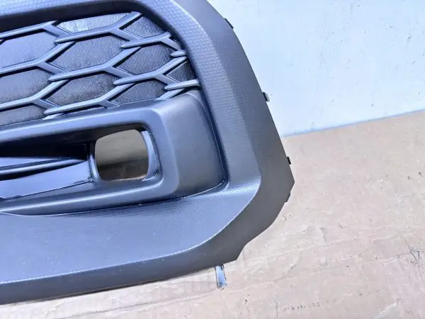 OEM h4510vc200 2022-2024 SUBARU WRX FRONT LEFT RIGHT FOG LIGHT BEZEL COVER TRIM - Image 2
